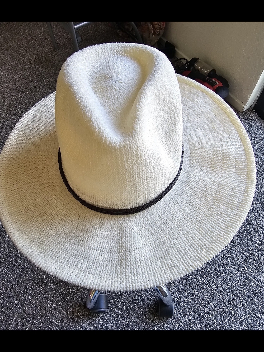 Olive & Pique Cream Straw Hat Dark Brown Band